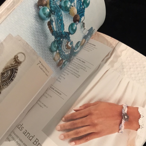 Brand new Barnes & Noble Micro Macrame Book - Picture 3 of 10